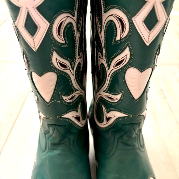 New, never worn! Heritage Green and White Cowboy Boots Size 8 - Picture 5 of 13
